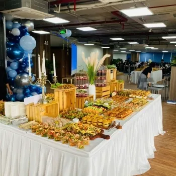 Đặt Tiệc Li&ecirc;n Hoan 