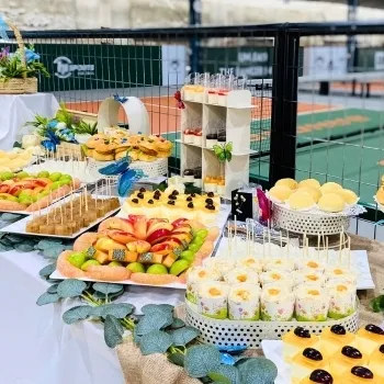 Dịch Vụ Đặt Tiệc Sự