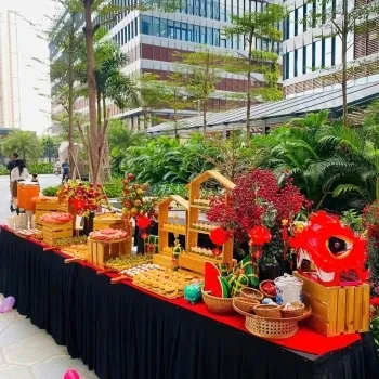 Đặt tiệc t&acirc;n ni&eci