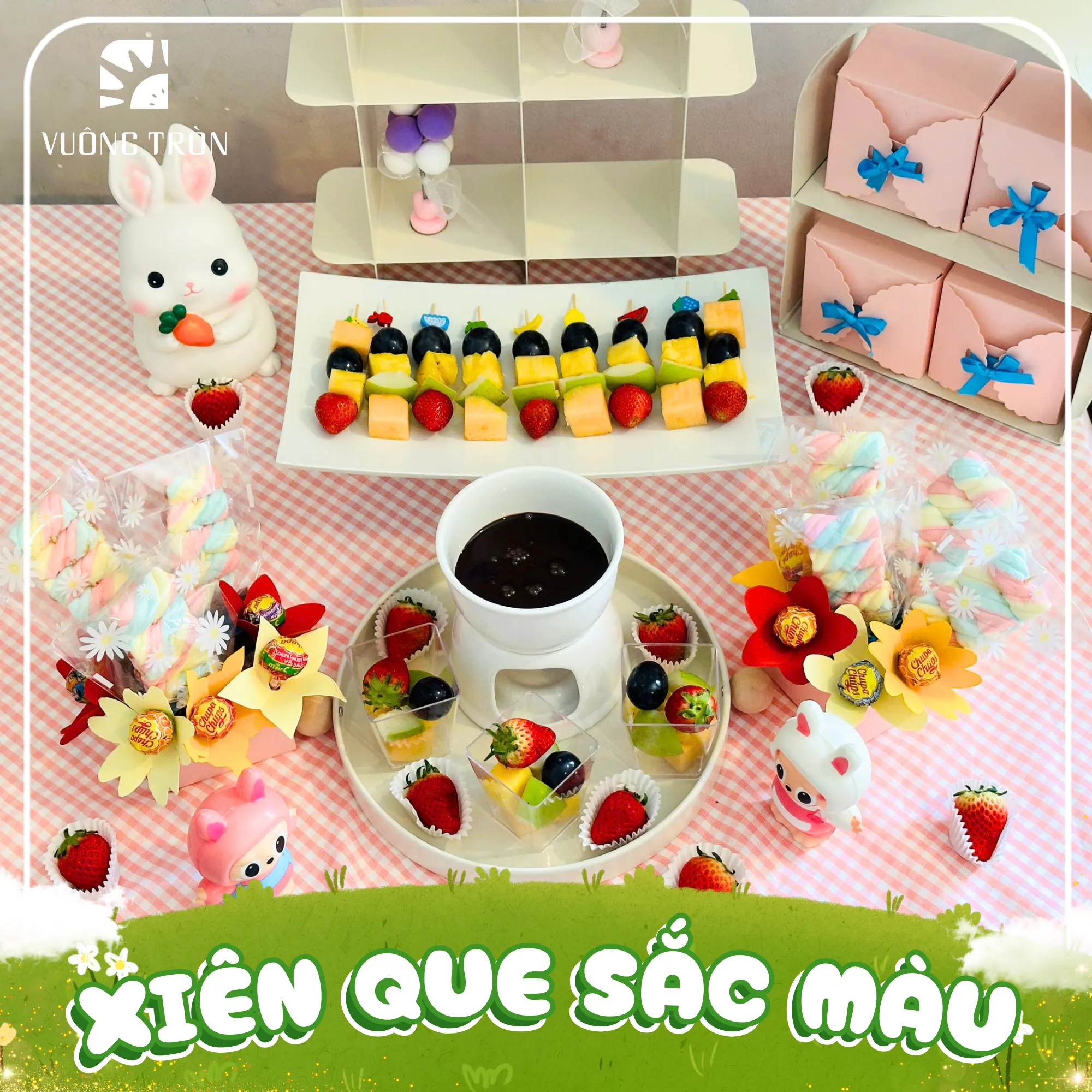 Xiên que sắc màu - tổ chức workshop cho bé với hoạt động xiên trái cây nhúng socola 