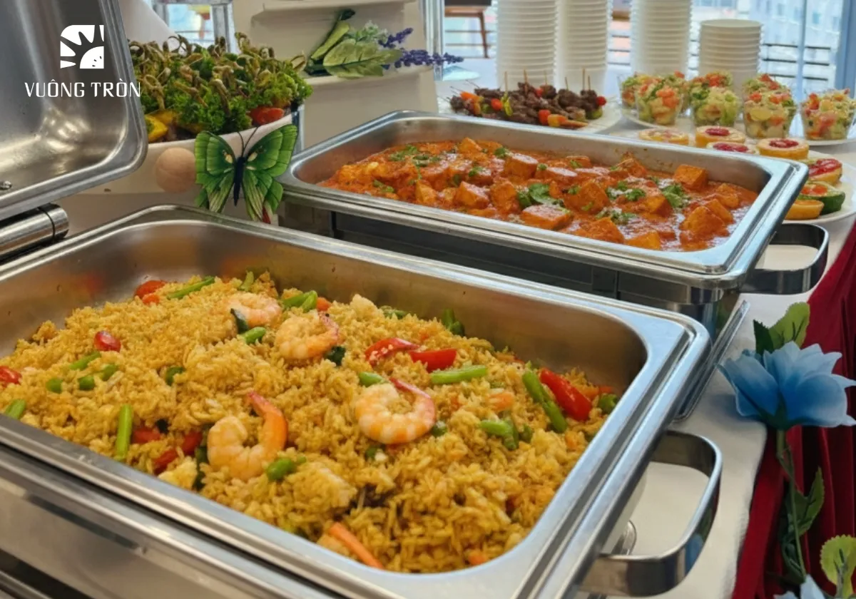 Lựa chọn thực đơn cho tiệc buffet tại văn phòng, công ty