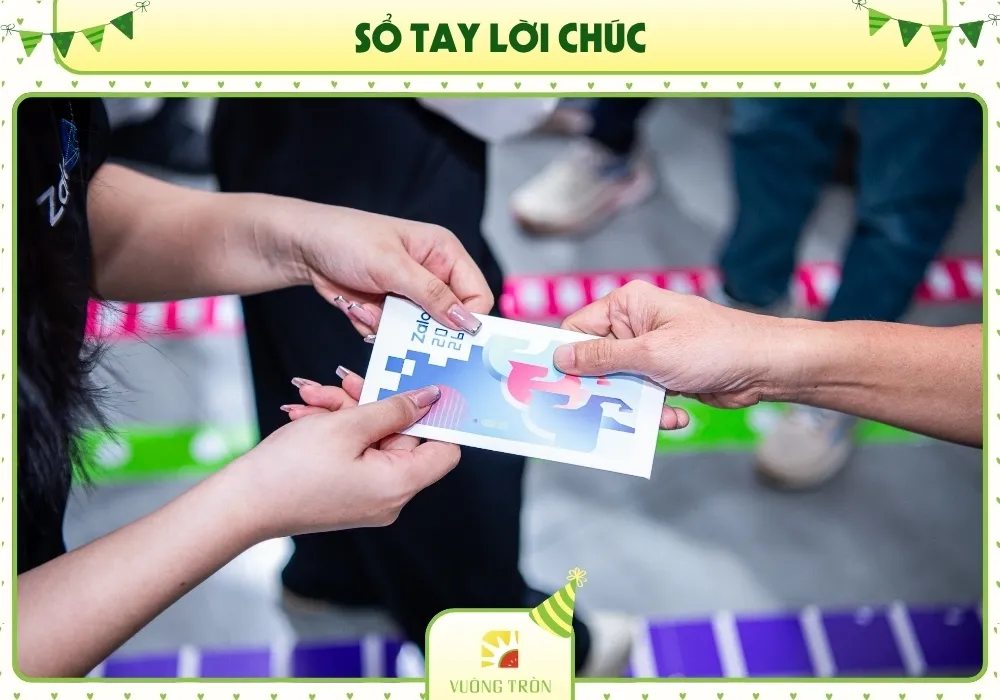 Sổ tay lời chúc sinh nhật viết tay từ đồng nghiệp trong công ty
