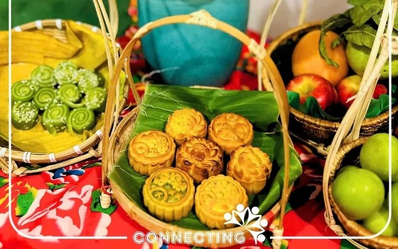 Đại tiệc làm bánh Trung Thu tại văn phòng