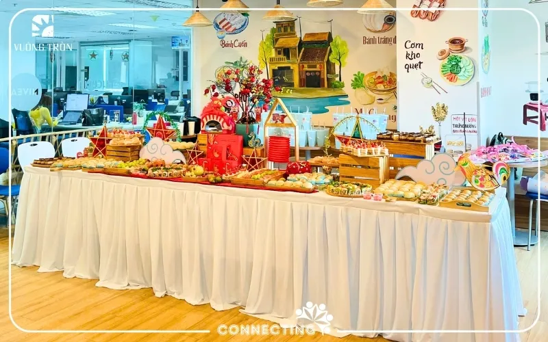 Hoạt động vui chơi nhân dịp Tết Trung Thu không thể thiếu bàn tiệc teabreak cho các bé